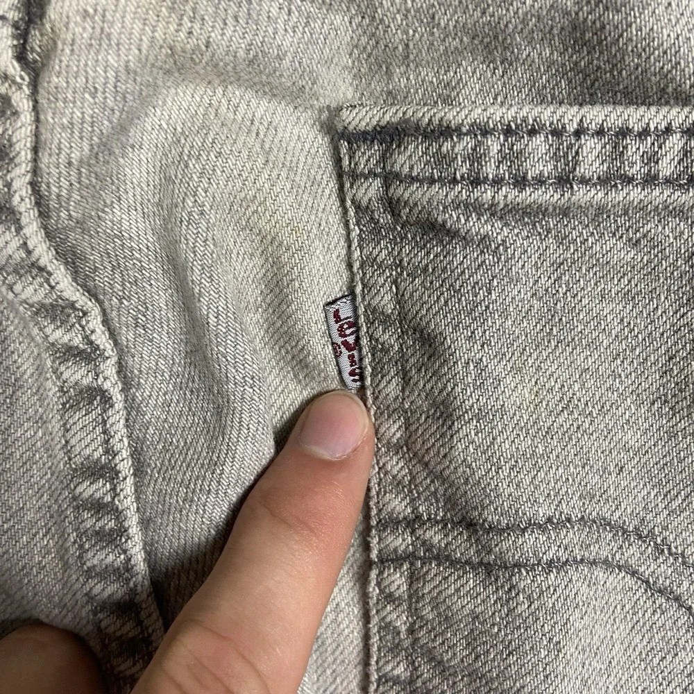 Vintage 90s Levi's 548 Jeans Size 36x32 Gray Denim Light Wash Relaxed Silver Tab